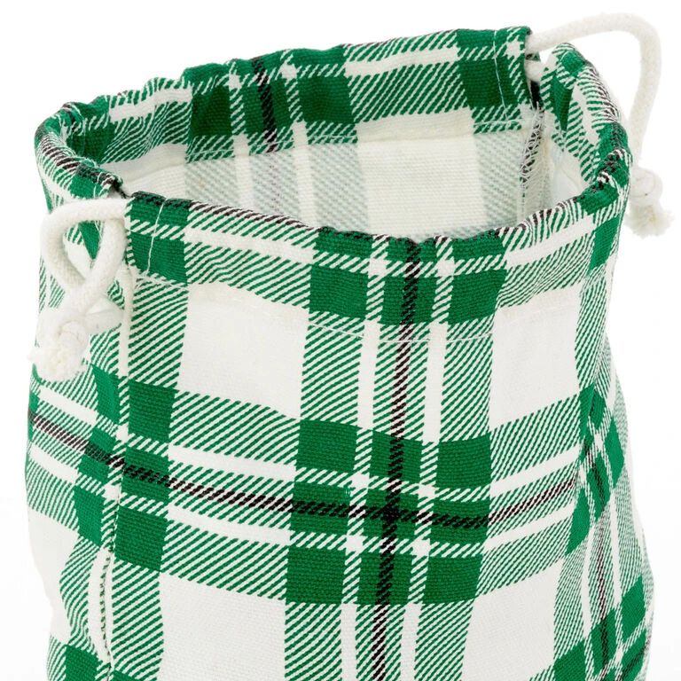 Hallmark 10" Assorted Plaid 3-Pack Fabric Gift Bags 6 Hallmark 10" Assorted Plaid 3-Pack Fabric Gift Bags - Image 4